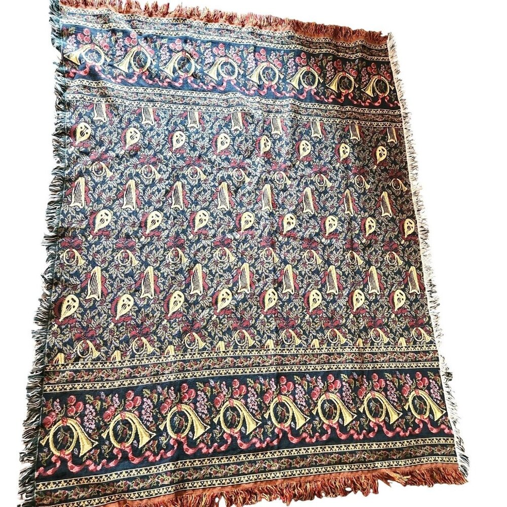 Tapestry Blanket vtg Throw 68"x52" musical Christmas horn red green gold